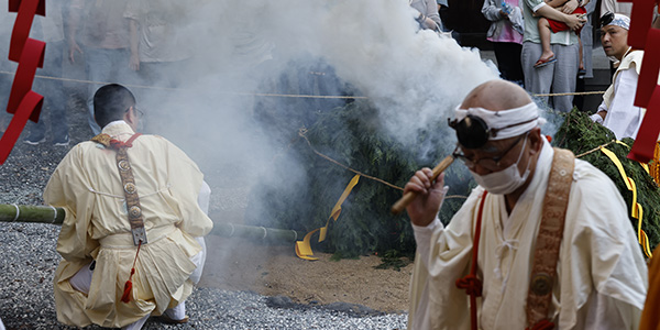 遠州信貴山　大祭